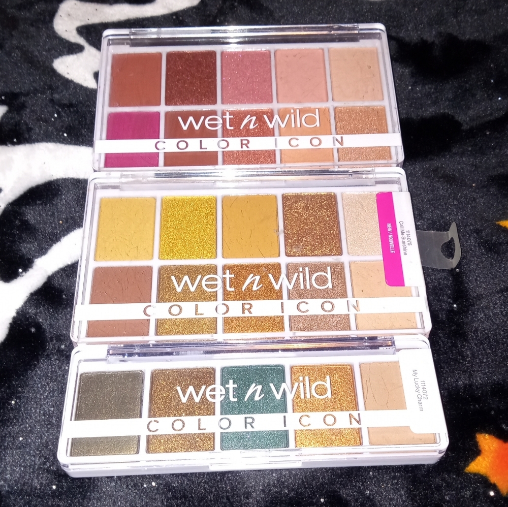 🆕️Wet n Wild Color Icon Eyeshadow Trio – Warm Pinks, Golds & Greens